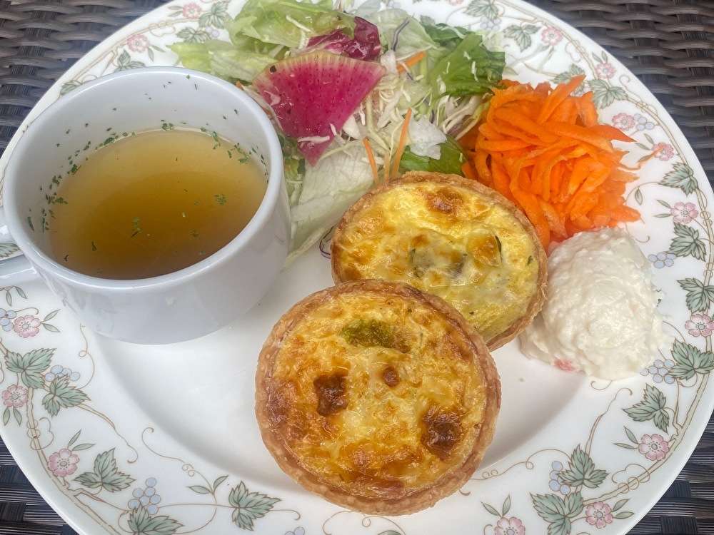 緑の中でのんびり。世田谷美術館SeTaBi Cafe