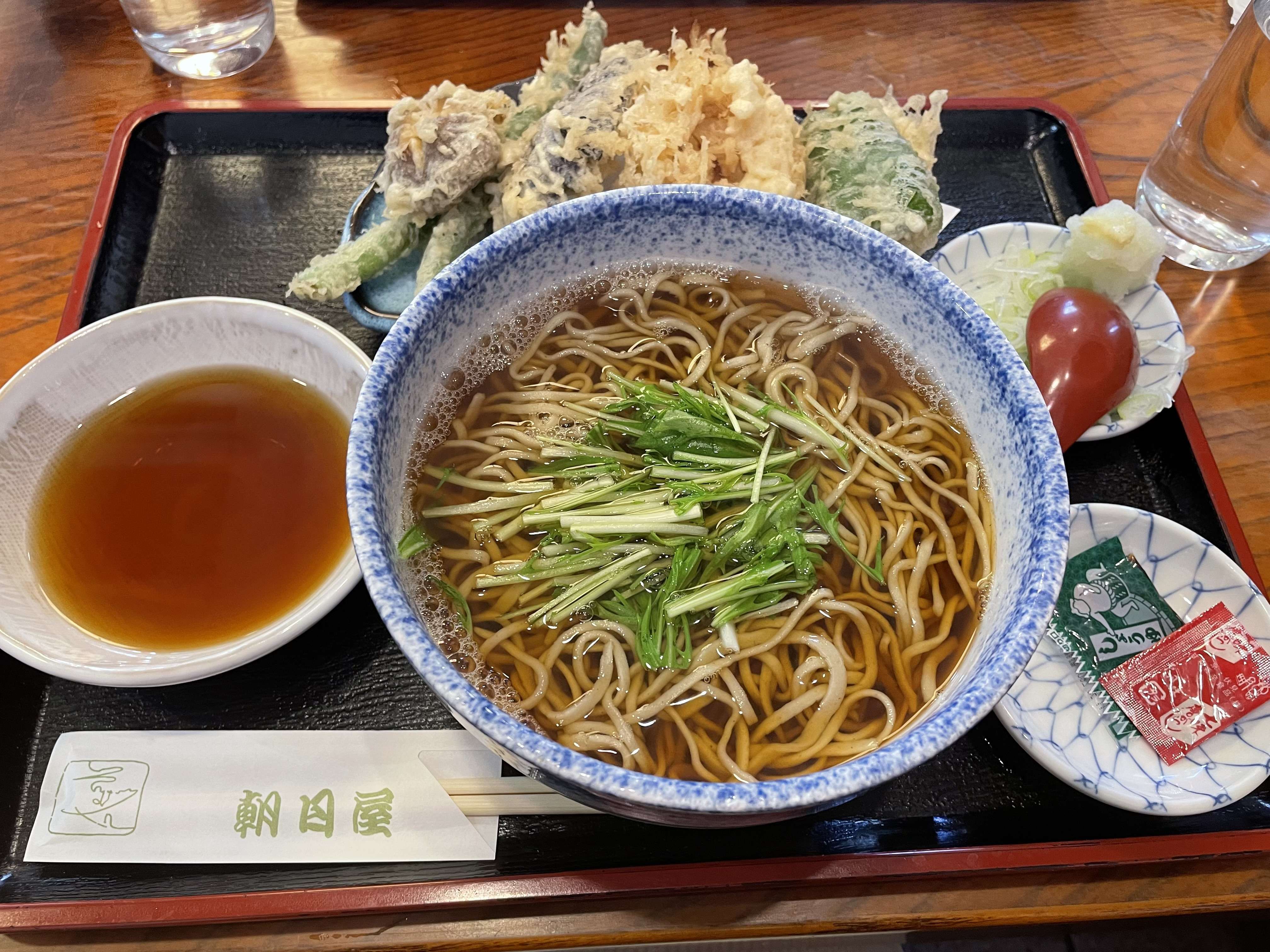 蕎麦処朝日屋さんは満腹、間違いなし！
