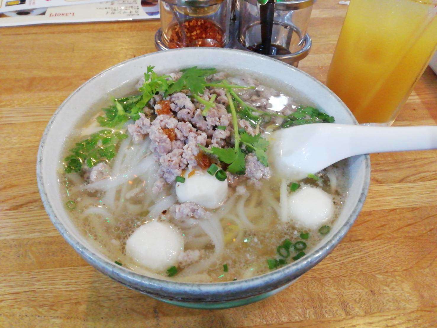 本場シェフの本格タイ料理♪南国リゾートカフェ風