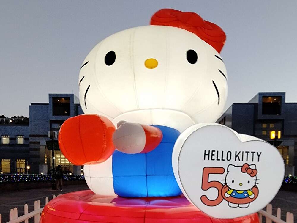 ハローキティのバルーンイルミ