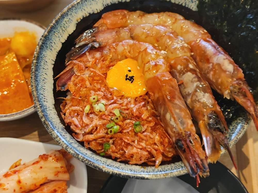 エビ好きにはたまらない韓国料理屋さん