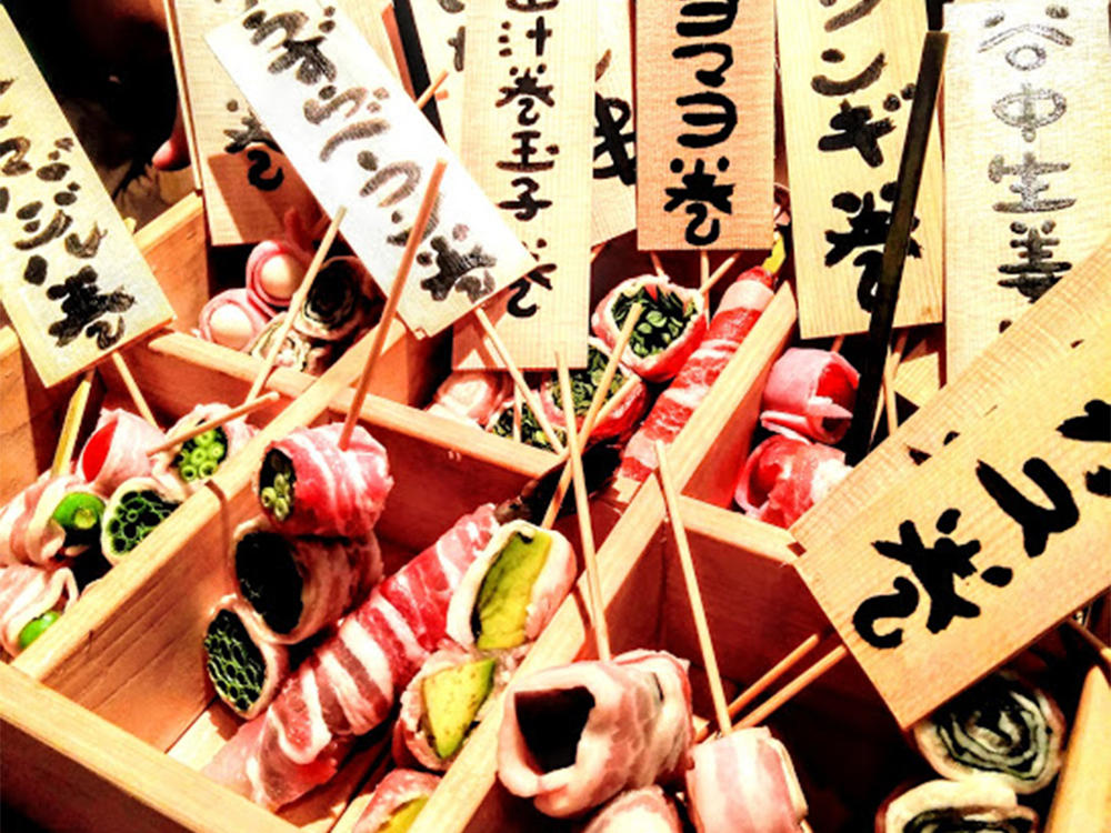 めずらしい串焼きが食べれる店！！ ぐるりくるり！！