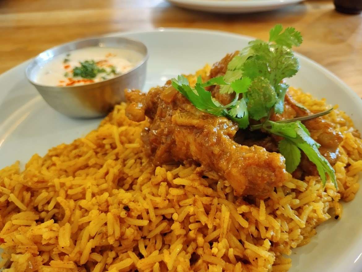 山の中でインド料理！？