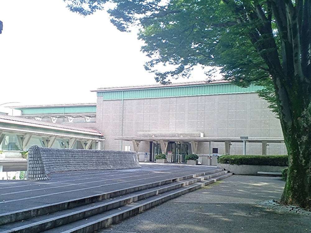 緑とアートのパワースポット砧公園