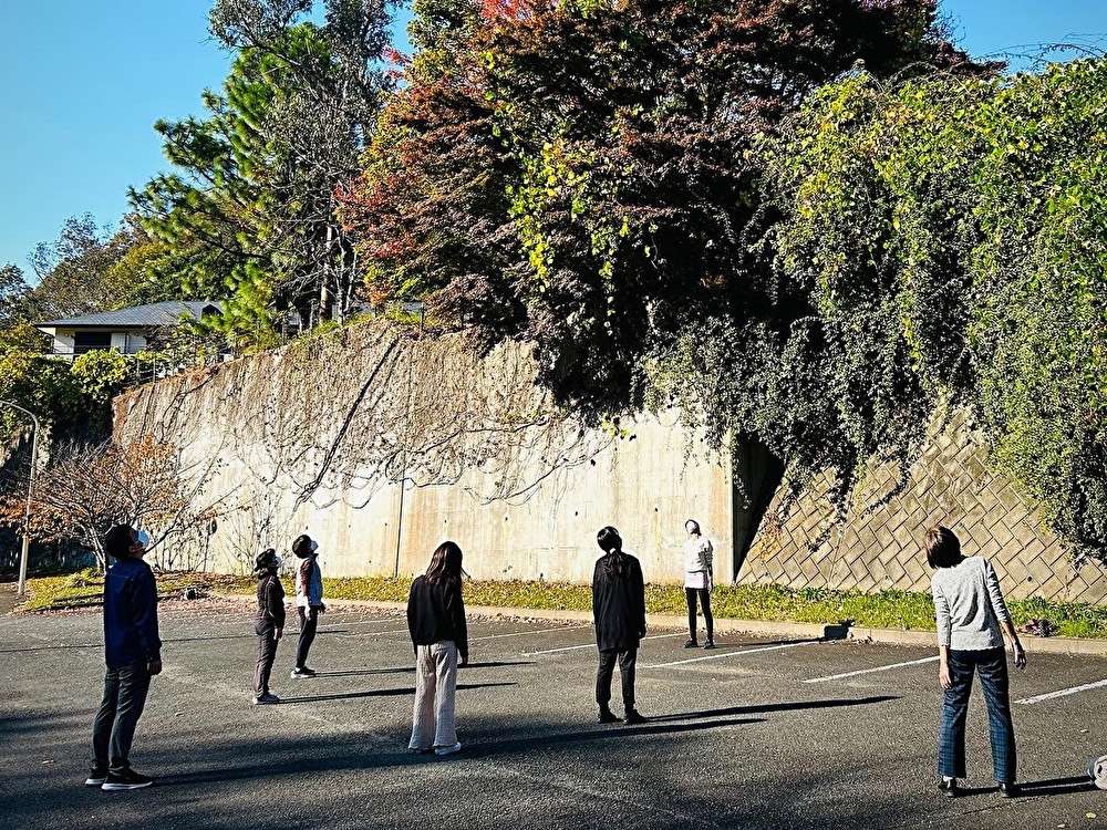 西生田の森ウォーキングと健康ヨガ